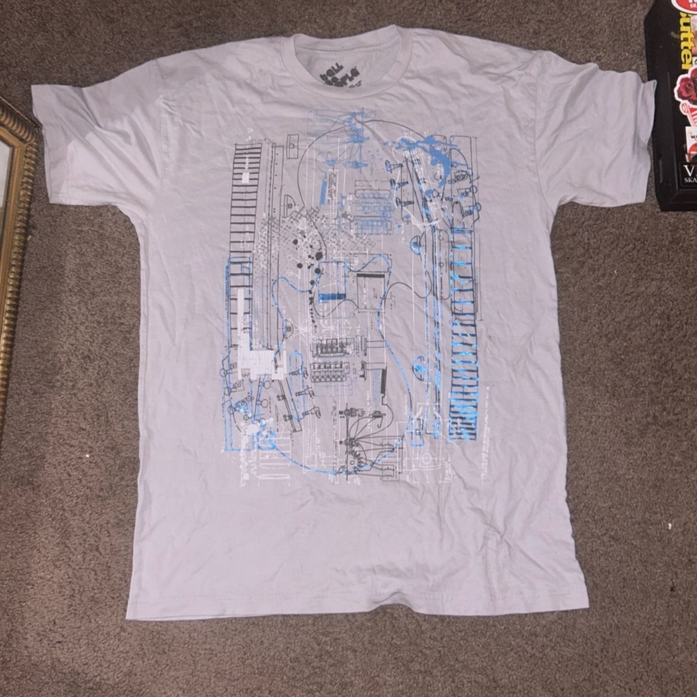 Tell The People tee shirt. Size Large